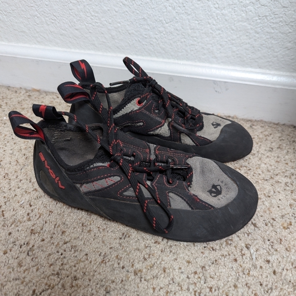 Evolv Nighthawk Climbing Shoes 7.5